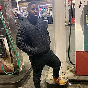 Meet your Posher, Deandre